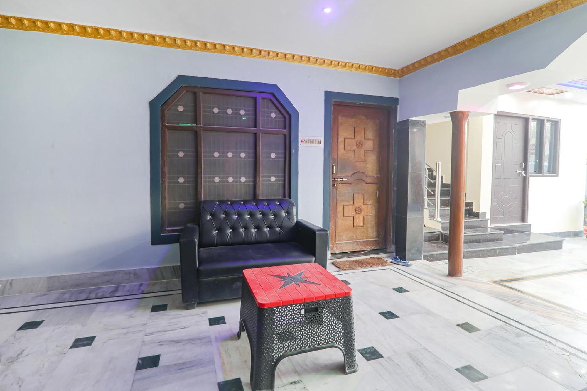 Fabexpress Awadh Inn - 400M From Shri Ram Janam Bhumi Ayodhya Bagian luar foto